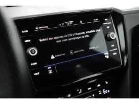 Volkswagen Passat thumbnail 26