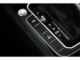 Volkswagen Passat thumbnail 30