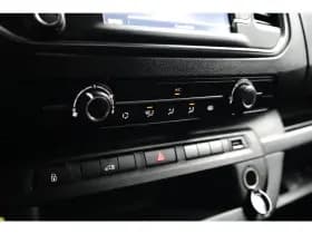 Opel Vivaro thumbnail 11