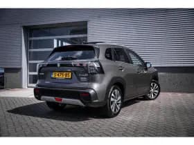 Suzuki S-Cross thumbnail 12