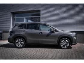 Suzuki S-Cross thumbnail 13
