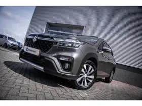 Suzuki S-Cross thumbnail 5