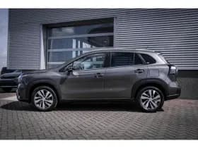 Suzuki S-Cross thumbnail 6