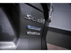 Suzuki S-Cross thumbnail 10