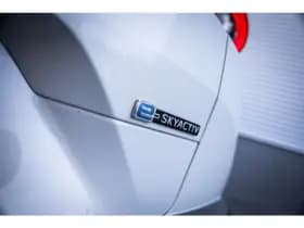 Mazda MX-30 thumbnail 13