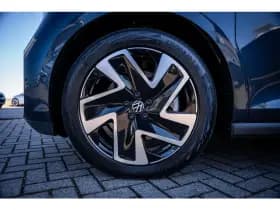 Volkswagen ID. Buzz thumbnail 3