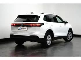 Volkswagen Tiguan thumbnail 4