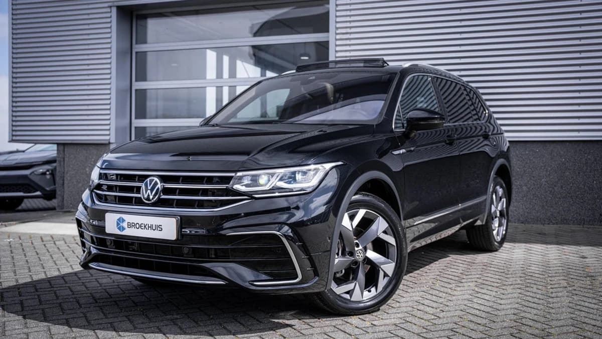 Volkswagen Tiguan — foto 1