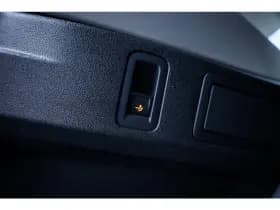 Volkswagen Tiguan thumbnail 11