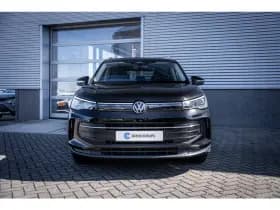 Volkswagen Tiguan thumbnail 4
