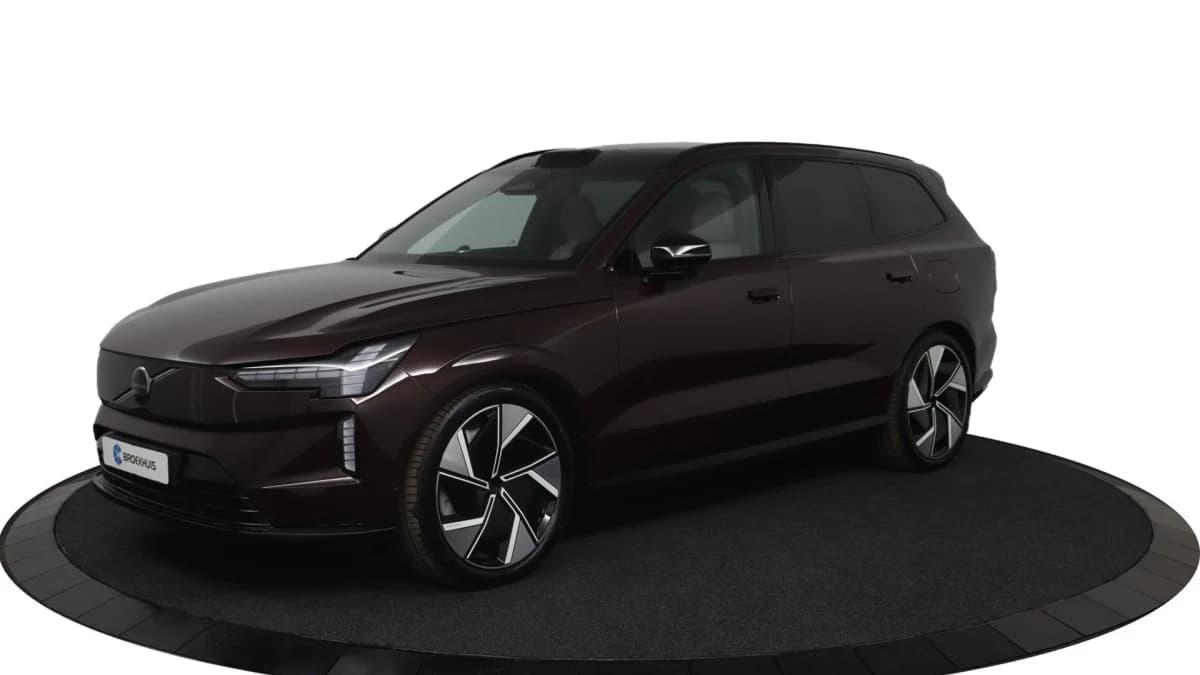 Volvo EX90 — foto 1