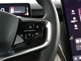 Volvo EX90 thumbnail 17