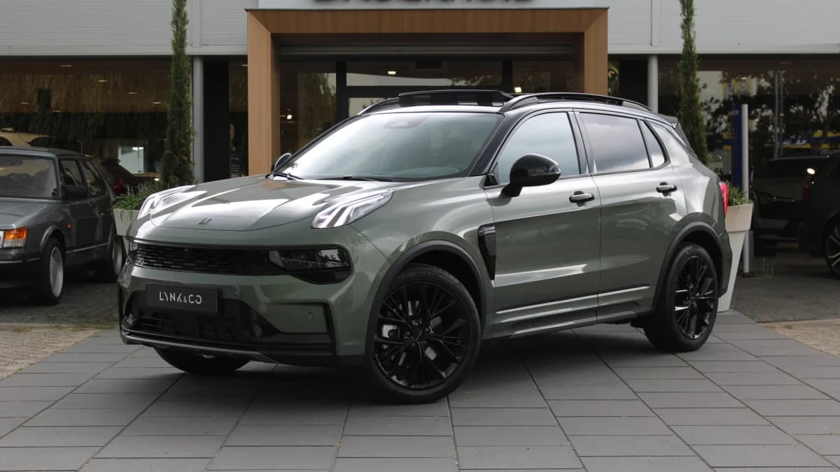 Lynk & Co 01 — foto 1