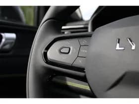 Lynk & Co 01 thumbnail 13