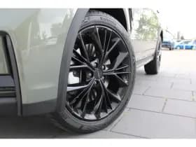 Lynk & Co 01 thumbnail 4