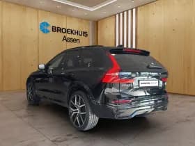 Volvo XC60 thumbnail 3