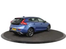 Volvo V40 thumbnail 2