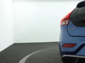 Volvo V40 thumbnail 37