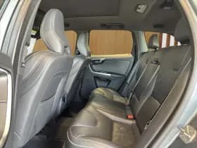 Volvo XC60 thumbnail 17