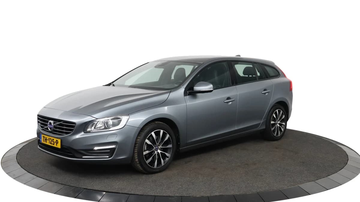 Volvo V60 — foto 1