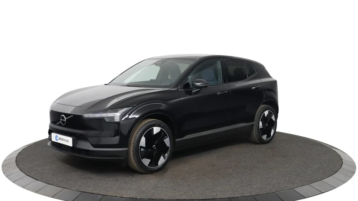 Volvo EX30 — foto 1