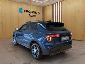 Lynk & Co 01 thumbnail 2