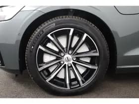 Volvo V60 thumbnail 35