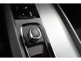 Volvo XC60 thumbnail 24