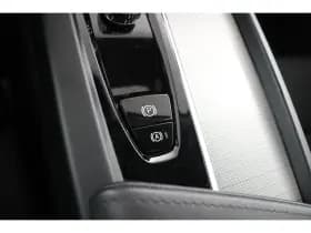 Volvo XC60 thumbnail 25