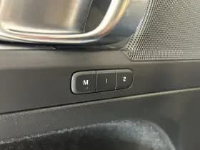 Volvo XC40 thumbnail 11