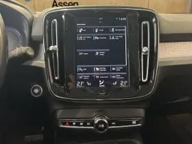 Volvo XC40 thumbnail 14