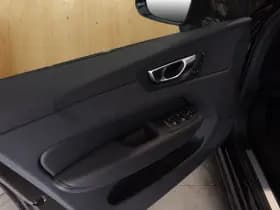 Volvo XC60 thumbnail 10