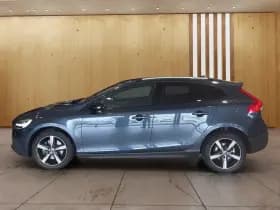 Volvo V40 thumbnail 2