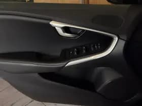 Volvo V40 thumbnail 15