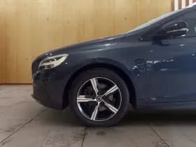 Volvo V40 thumbnail 16