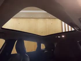 Volvo V40 thumbnail 18