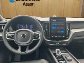 Volvo XC60 thumbnail 21