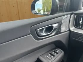 Volvo XC60 thumbnail 23