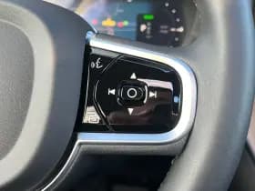 Volvo XC60 thumbnail 37