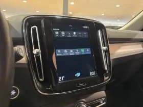 Volvo XC40 thumbnail 15