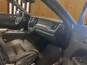 Volvo XC60 thumbnail 38