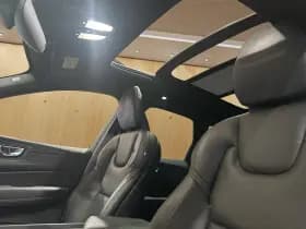 Volvo XC60 thumbnail 41