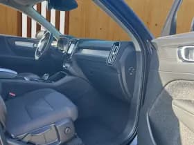 Volvo XC40 thumbnail 16