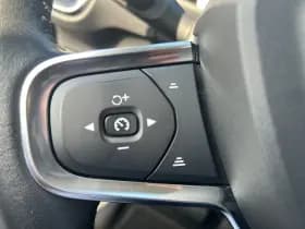 Volvo XC40 thumbnail 20