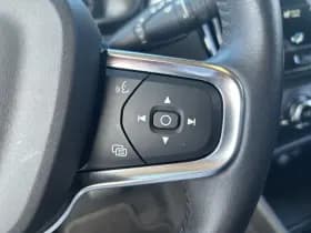 Volvo XC40 thumbnail 21