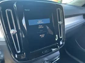 Volvo XC40 thumbnail 22