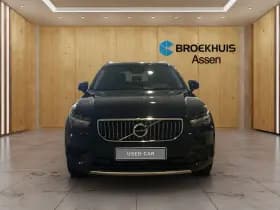 Volvo XC40 thumbnail 5