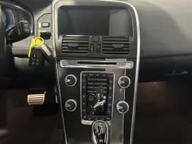 Volvo XC60 thumbnail 11