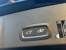 Volvo XC40 thumbnail 7