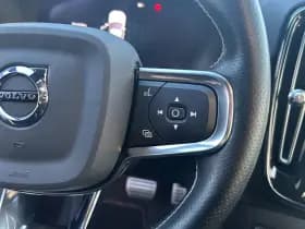 Volvo XC40 thumbnail 10
